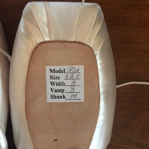 Russian Pointe Shoes Russian Pointe Muze Pointe Shoes Poshmark